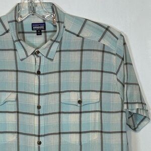Patagonia‎ Men's Sky Blue Plaid Shirt